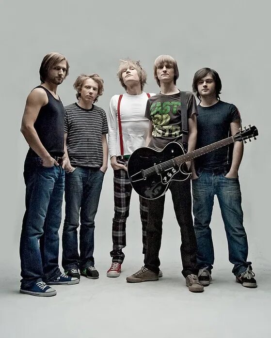 Фруктовый кефир тишина. Группа кефир электросталь. Останкинский фруктовый кефир. Фруктовый кефир группа. Фруктовый кефир группа.