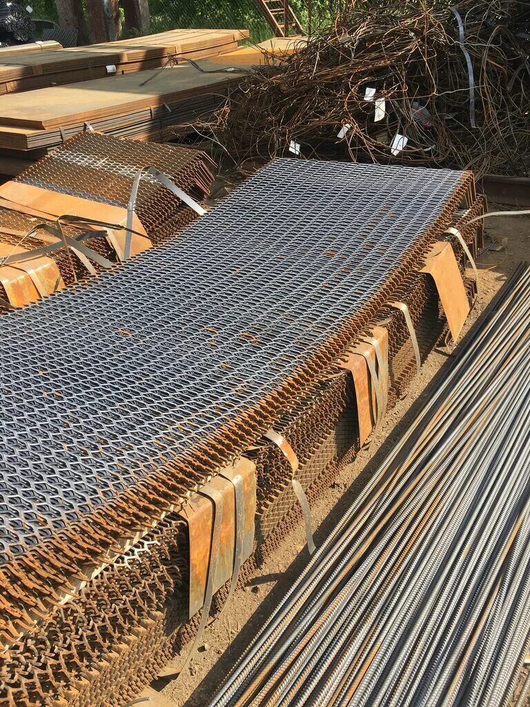 Пункт приема чермета. Прием металла реклама. Лом меди. Нижний новгород улица шекспира 4б. Прием металлолома.