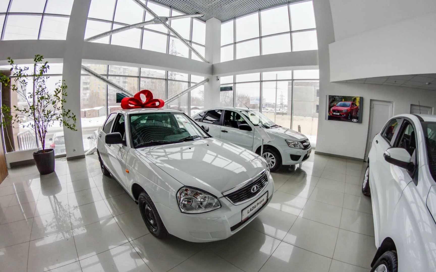 Рено центр магнитогорск. Магнитная 160. Ремонт французских автомобилей. Запчасти на французские автомобили. Рено магнитогорск регинас.