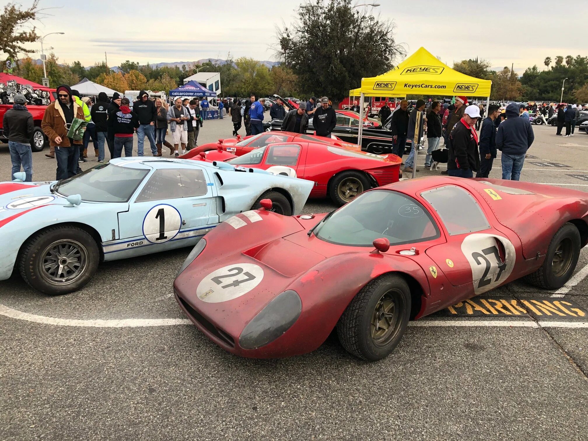 Форд против феррари машины. Ford v ferrari. Форд vs феррари. Ford gt40 форд против феррари. Форд против феррари шелби.