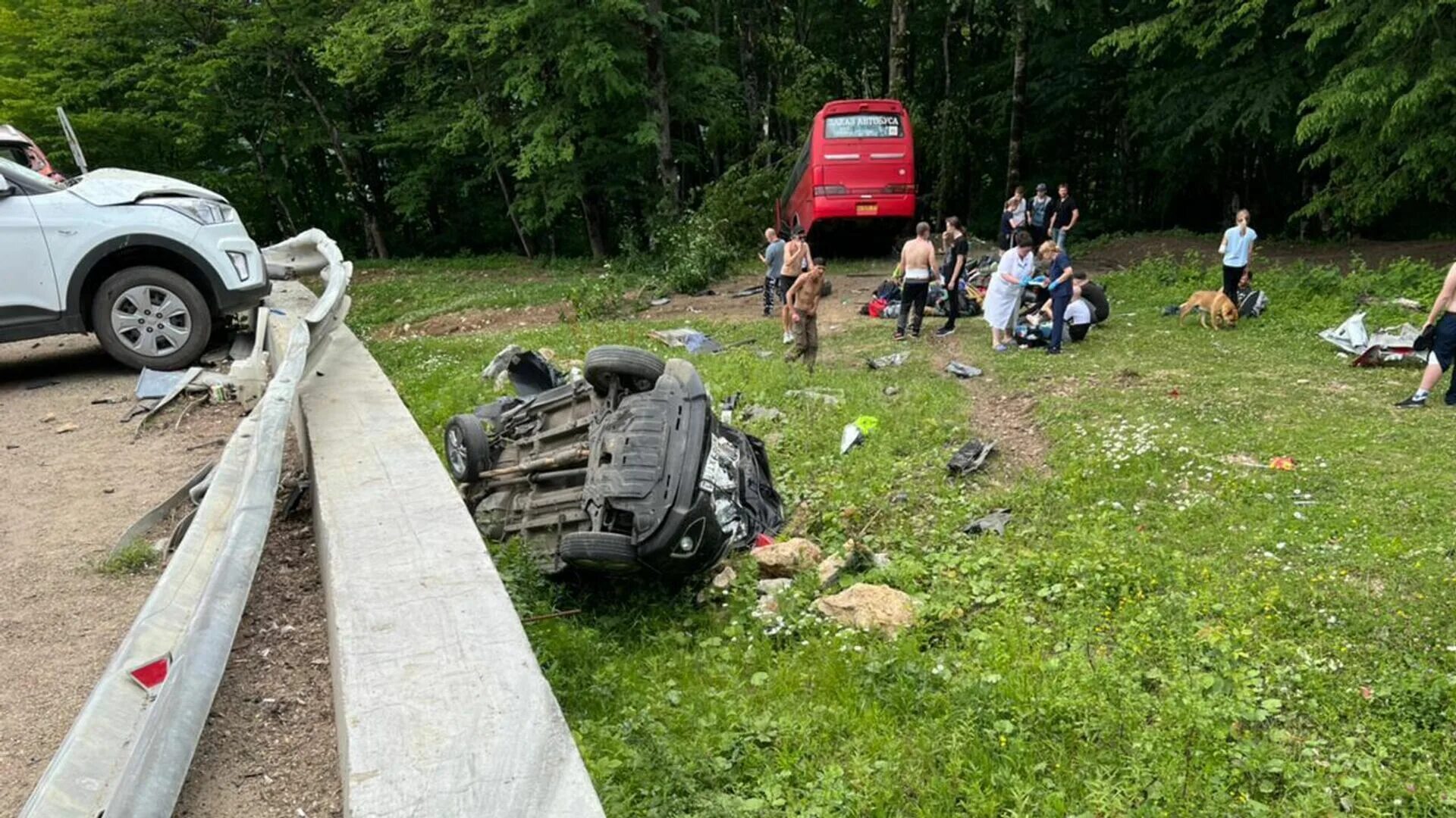 Чуть не попал в аварию. ДТП Краснодарский край. Авария в Краснодарском крае с автобусом с туристами.