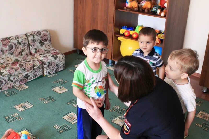 нальчик. дом малютки в нальчике. детский дом ребёнка в нальчике. дом малютки сериал кадры. детский дом в кабардино-балкарии.