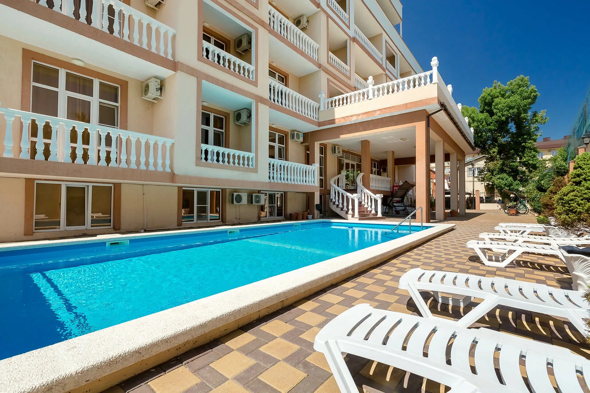 Пансионат приморский дивноморское аквапарк. Отель иованна дивноморское. Пансионат приморский дивноморское море чёрное. Гранат дивноморское 2*. Kars hotel дивноморское.