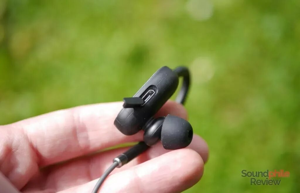 Mi sport наушники. Xiaomi mi Sport Bluetooth Headset. Наушники mi Sports BT Earphones Basic. Xiaomi Mini наушники беспроводные. Xiaomi mi гарнитура Bluetooth прищепка.