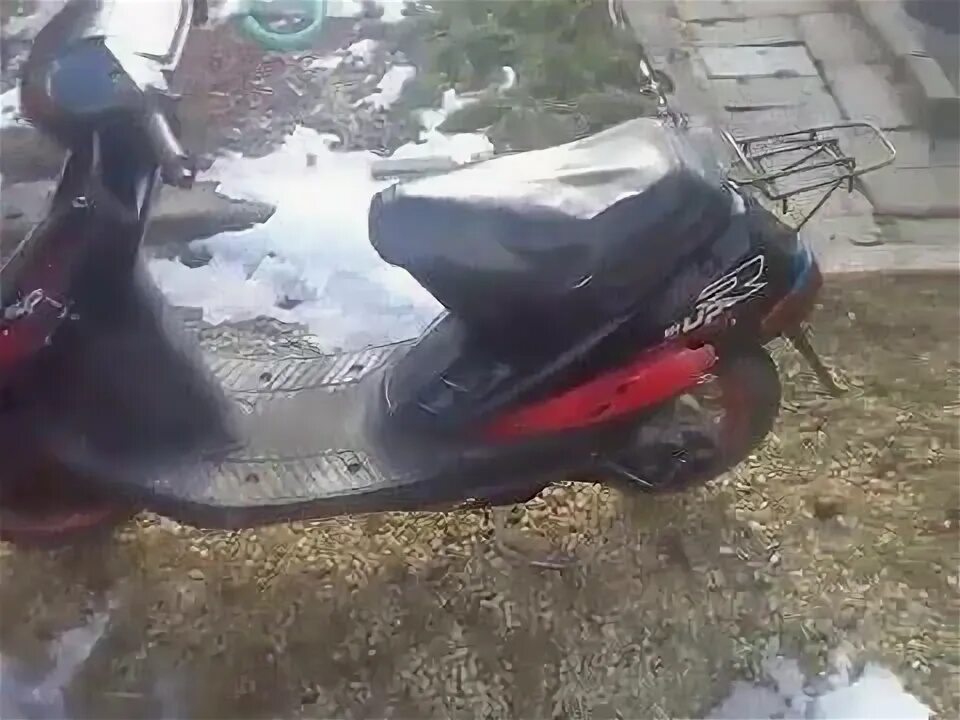 Не заводится мотоцикл после зимы. Скутер не заводится после зимы. запуск скутера. скутер зимой заведённый. восстановления скутера в идеале.