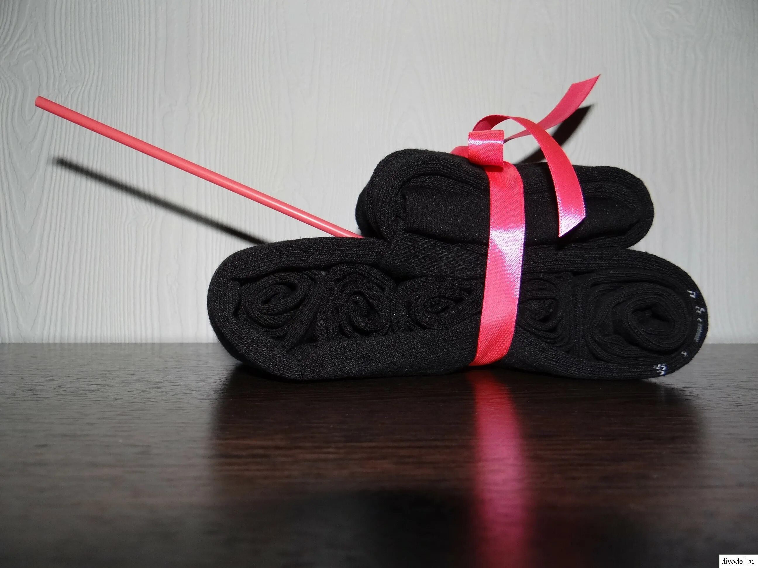 букет из носков для мужчины на 14 февраля. 23 февраля роллы. как оригинально подарить носки. подарок на 23 февраля!. смешные подарки на 23 февраля.