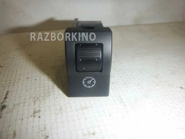 Кнопки мазда 3 бк. Кнопки Мазда 3 BK. Кнопки Mazda b2500. Familia Mazda кнопка противотуманных фар. Кнопки Мазда MPV. 1995г.
