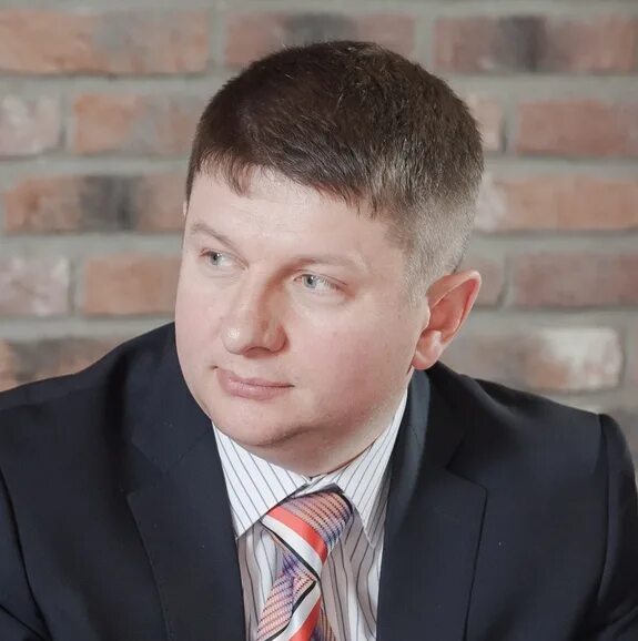 Палин александр васильевич. Бизнесмены челябинска. Челябинский бизнесмен. Челябинский бизнесмен. Челябинский бизнесмен.