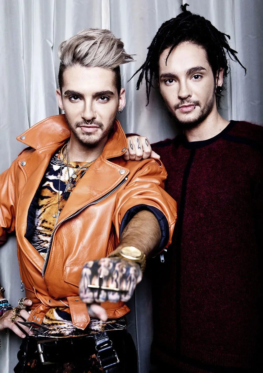 Tom and bill. Братья Каулитц группа. Tokio Hotel 2012. Tokio Hotel братья. Билл и том Каулитц.