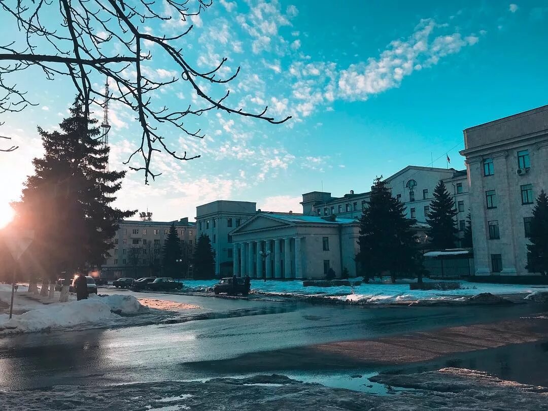 Как выглядит луганск. Луганск город. луганск красивые места. лнр красивые места. луганск красивый город.