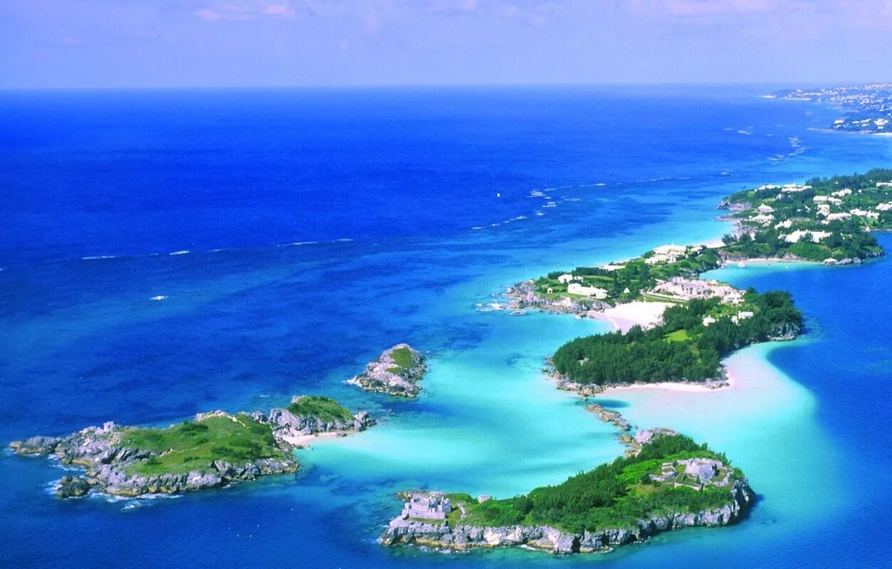 Атлантический океан самые большие острова. Архипелаг Бермудских островов. Остров Наранта бермуды. Бермудские острова / Bermuda. Бермуда Сейшелы.