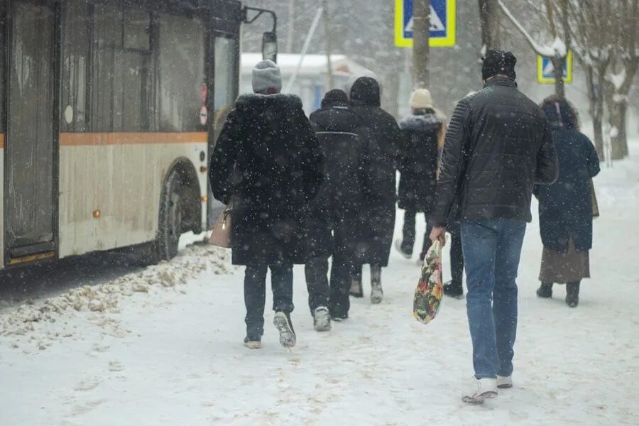 Вечер застывший я уже бывший