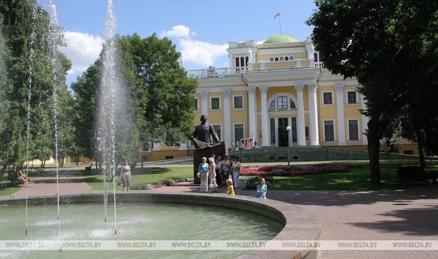 Гомель дворцово-парковый ансамбль. Гомель парк дворцово паркового ансамбля. Дворец румянцевых и паскевичей беларусь гомель. Гомель дворец румянцевых паскевичей. Усадьба паскевича в гомеле.