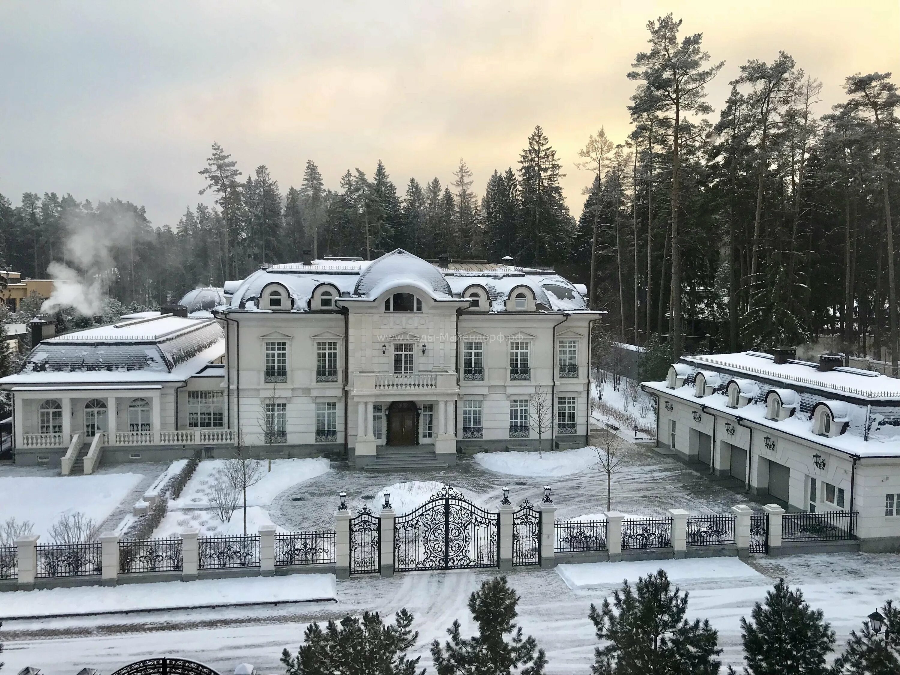 Сады майндорф. Барвиха сады Майендорф особняки. Сады Майендорф резиденция Путина. Коттеджный поселок сады Майендорф. Сады майндорфа поселок Барвиха.