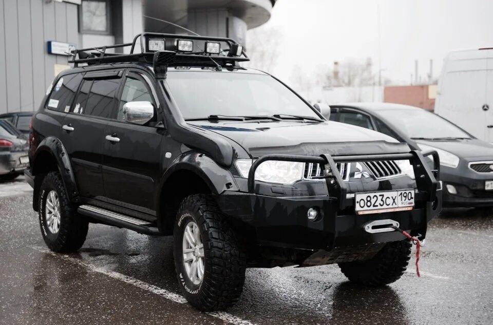 Pajero sport установка