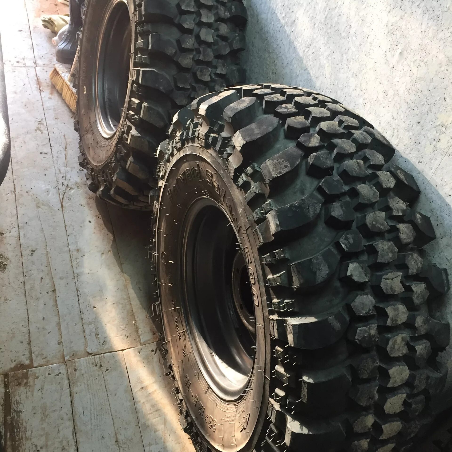 Forward safari 500 r16. Сафари 500 31х10. 5r15. Сафари 500 r15. Форвард сафари 500 33х12.