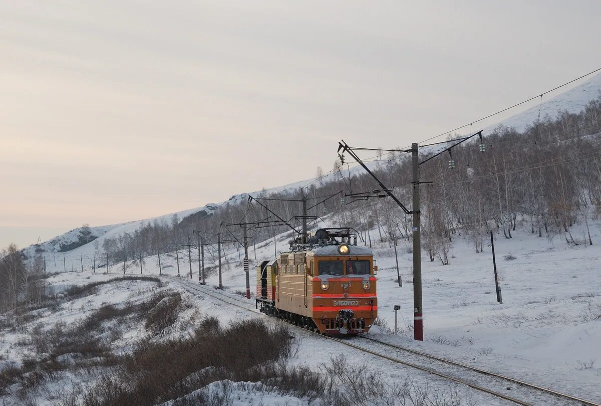 Белорецк железнодорожный. Вл60 снегоочиститель. Снегоочиститель вл60к-347. ЖД вокзал Белорецк. Вл 60 1122.