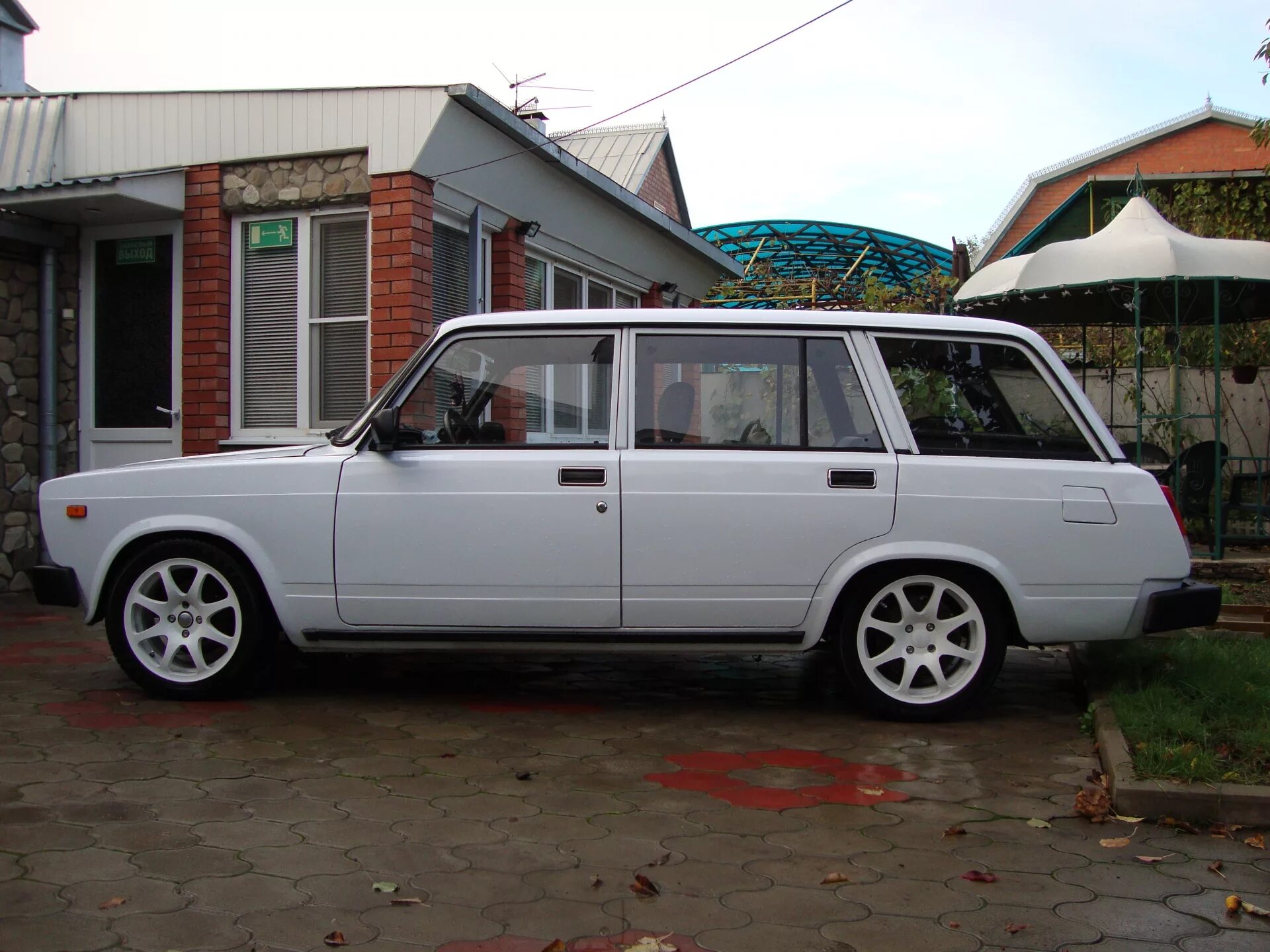 лифт классики - Chevrolet Niva, 1,7 л, 2011 года прикол DRIVE2