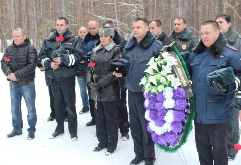 Новости северского направления. Полиция Северск. Городское кладбище Северск Томская область. УМВД зато Северск. Северск отдел полиции.