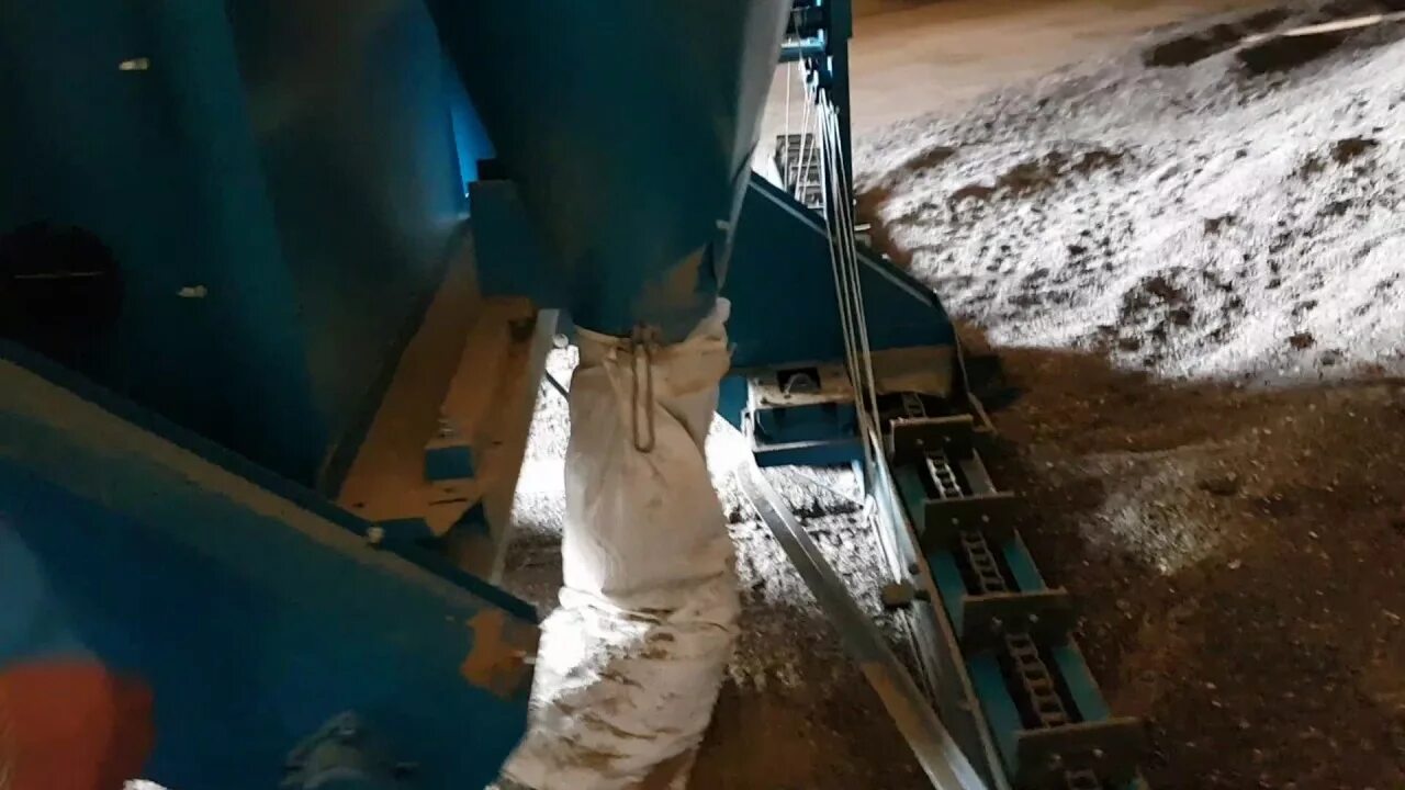 Овс с циклоном 74951593667 ventmash net. Овс 25 с циклоном. овс 25 с триммером и циклоном. сепаратор овс 25. веялка овс 25.