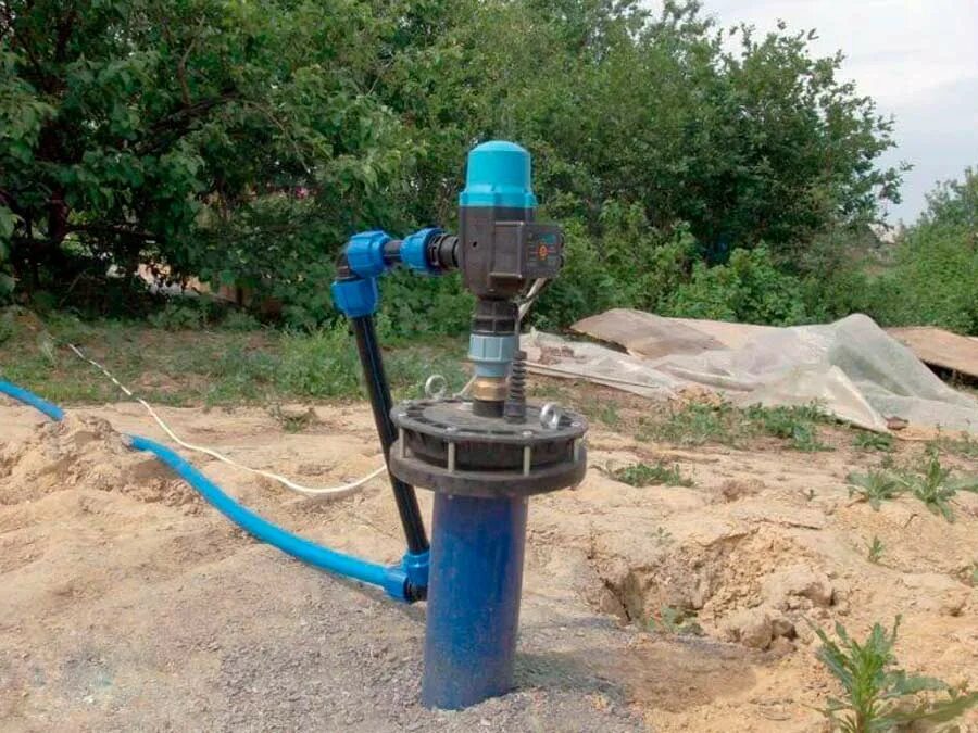 Вод дом ключ колодец. Оголовок водозаборной скважины. летнее обустройство скважины. автоматика на оголовок скважины. обустройство скважины на воду.