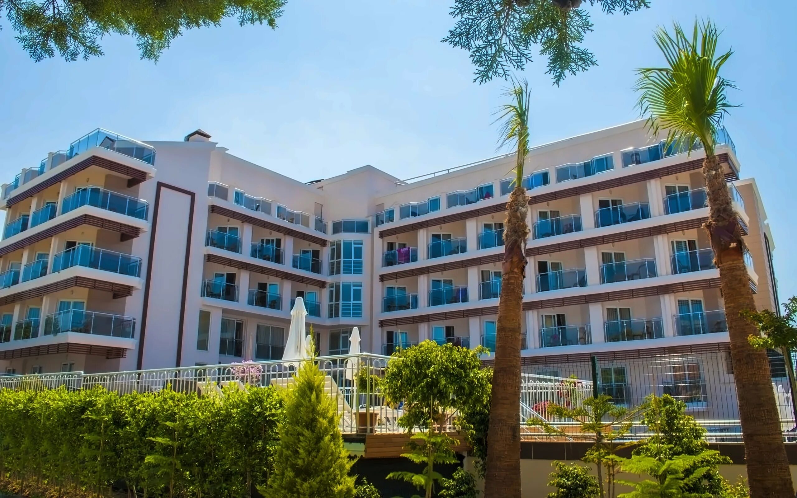 Throne beach resort spa 5 ченгер турция. Отели турция лето 2024. Оз инжекум бич резорт алания. Отели турция лето 2024. Гранада лакшери алания авсаллар.
