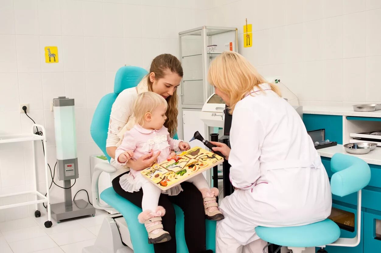 Педиатр детская поликлиника. Поликлиника на авиаконструкторов 16. Детская поликлиника. Прием в детских поликлиниках спб. Прием в детских поликлиниках спб.