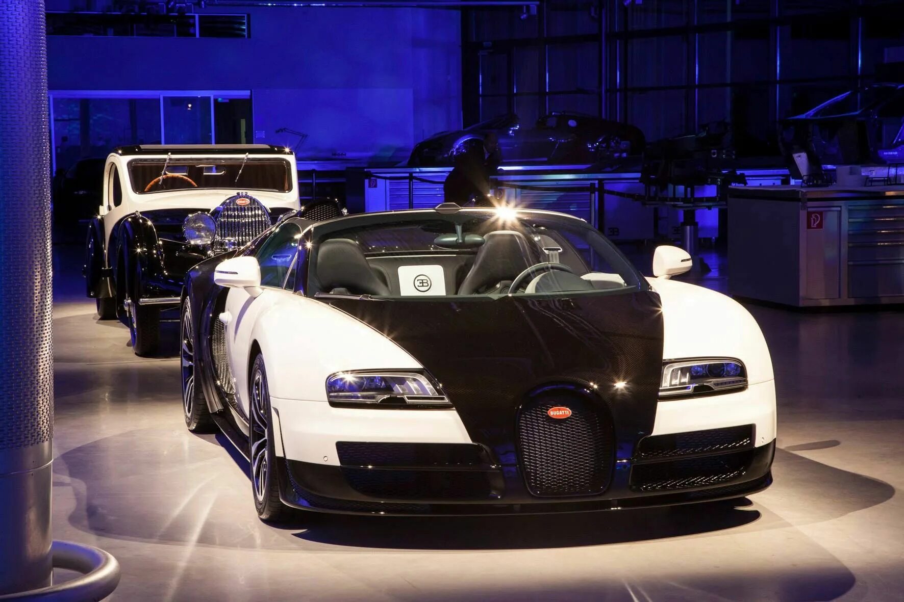 Bugatti grand. Bugatti Veyron Vitesse. Bugatti Grand Sport Vitesse. Bugatti Veyron Grand Sport. Бугатти Veyron Edition one.