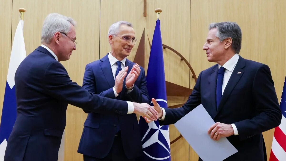 Переговоры с НАТО. Премьер министр Финляндии. Глава МИД Финляндии. Швеция стала членом нато