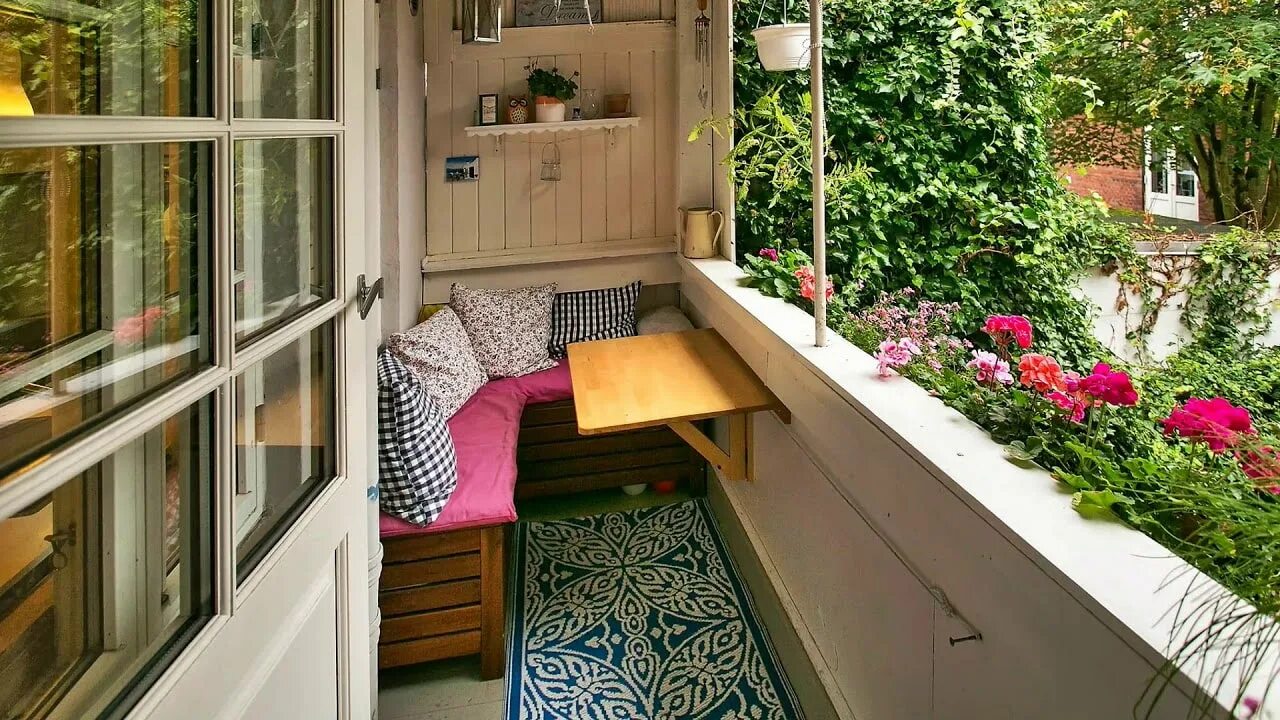 Маленький балкон. Обустроить маленький балкон. Уютная лоджия. Интерьер балкона.