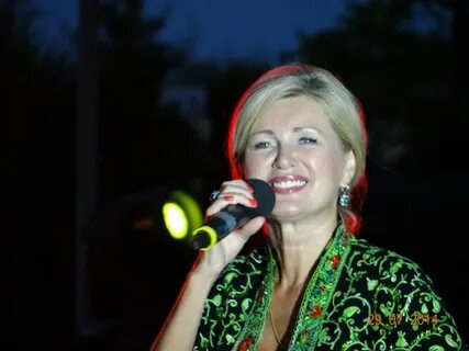 Цыганова пела