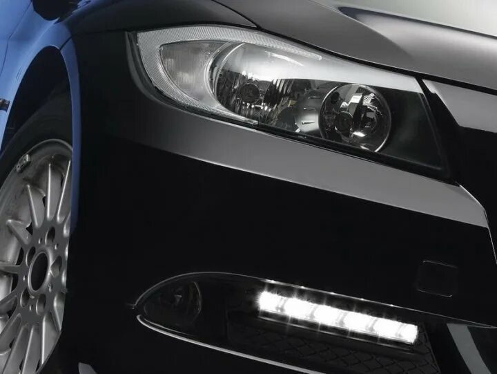 Дневные ходовые дхо. ДХО daytime Running Light. Дневные ходовые огни ld1004. Дневные ходовые огни на машине. Что такое ходовые огни на автомобиле.