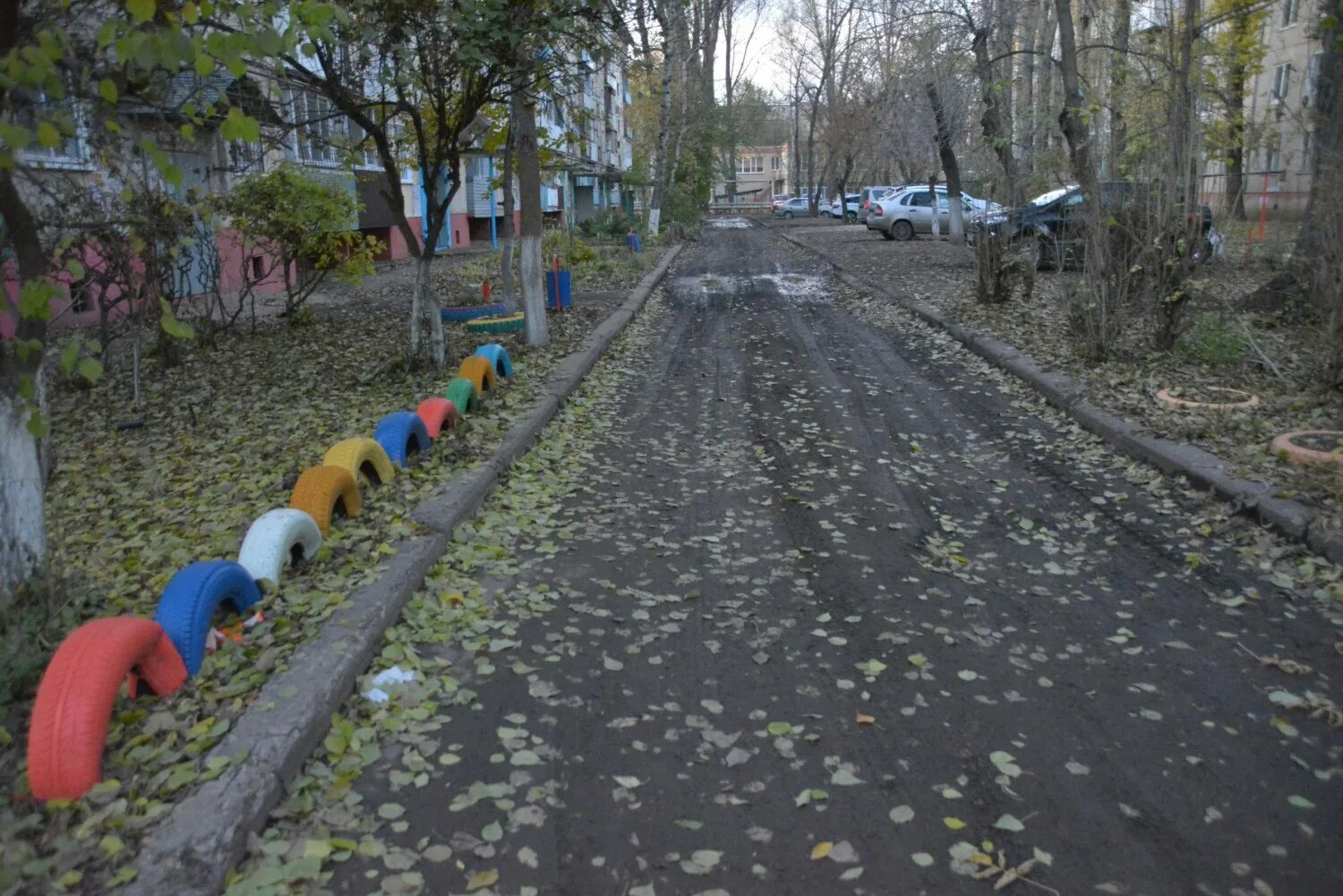 Покажи свой двор. Дикие 100 дворы. Городская среда. Воронеж дворы. Покажи свой двор.