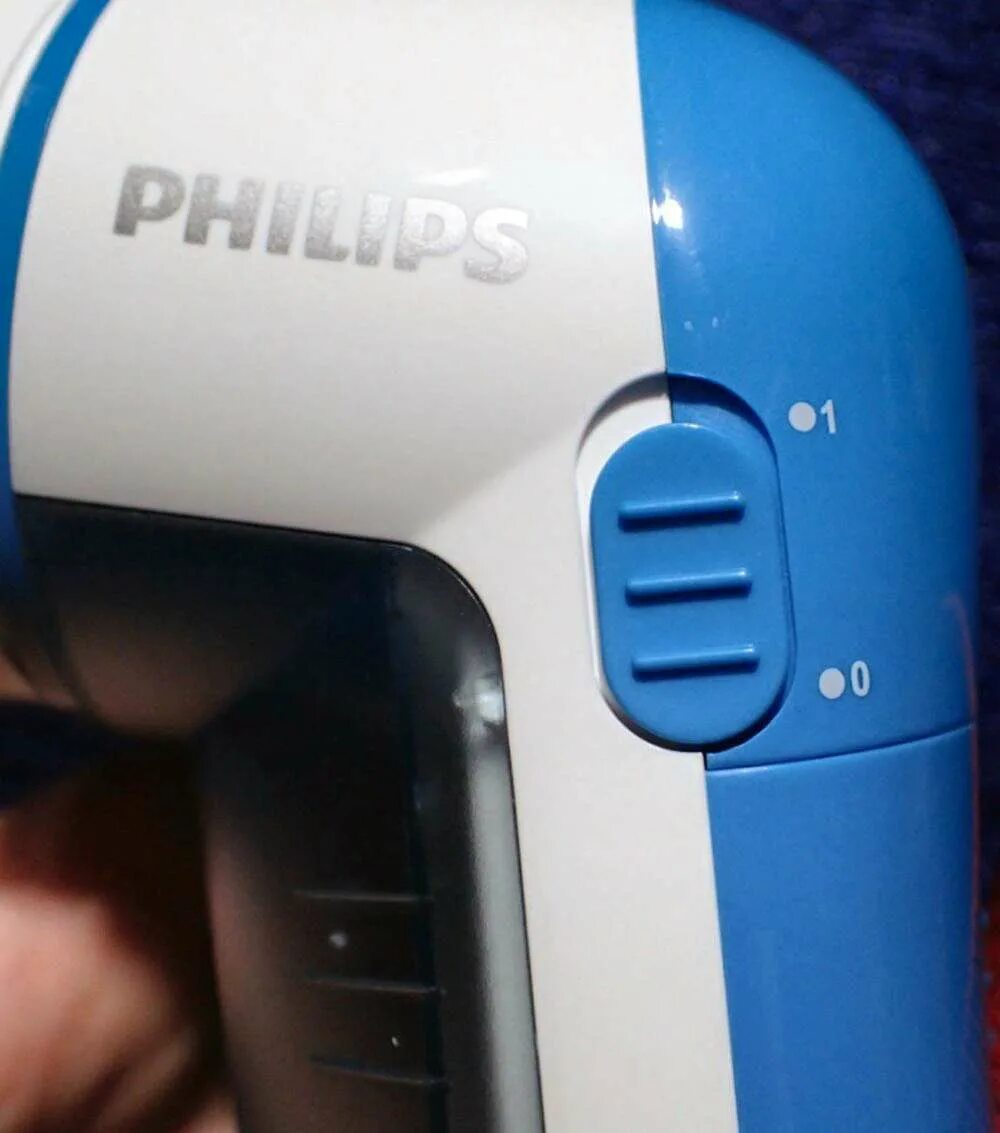 Машинка для удаления катышков gc026. Машинка для катышков Philips. Машинка для удаления катышков Philips gc026/00. Машинка Philips gc026 ножи. Машинка для снятия катышек Филипс.