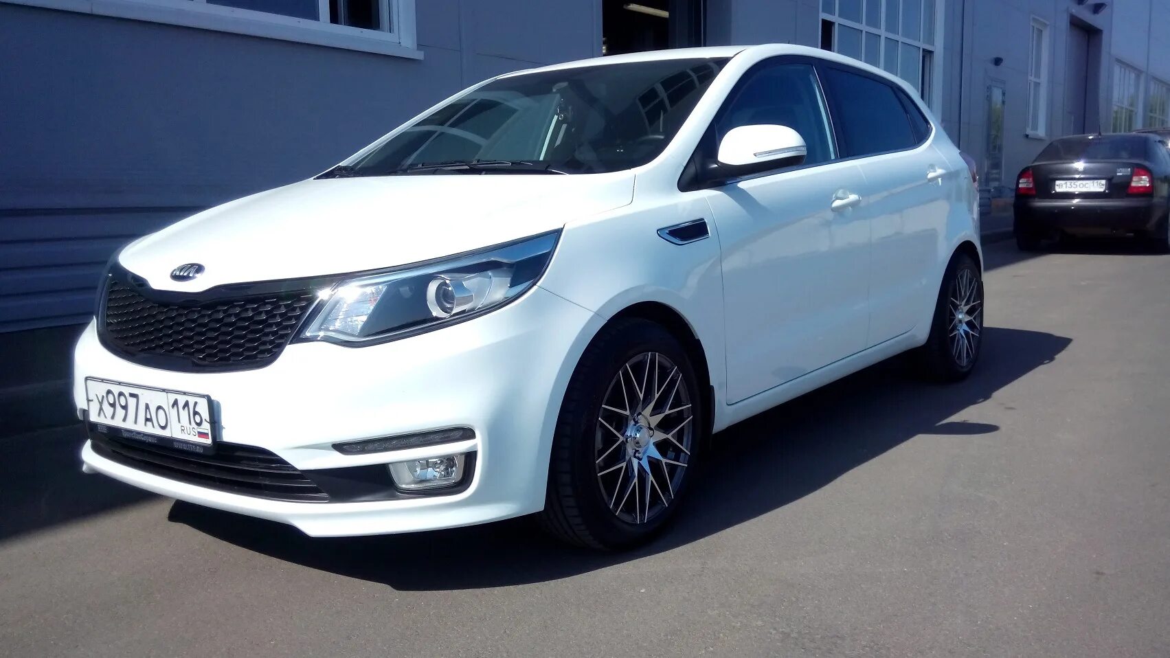 Ls r. Kia rio 771. диски kia rio 2015. ls r16 киа рио. kia rio 3 wheels.