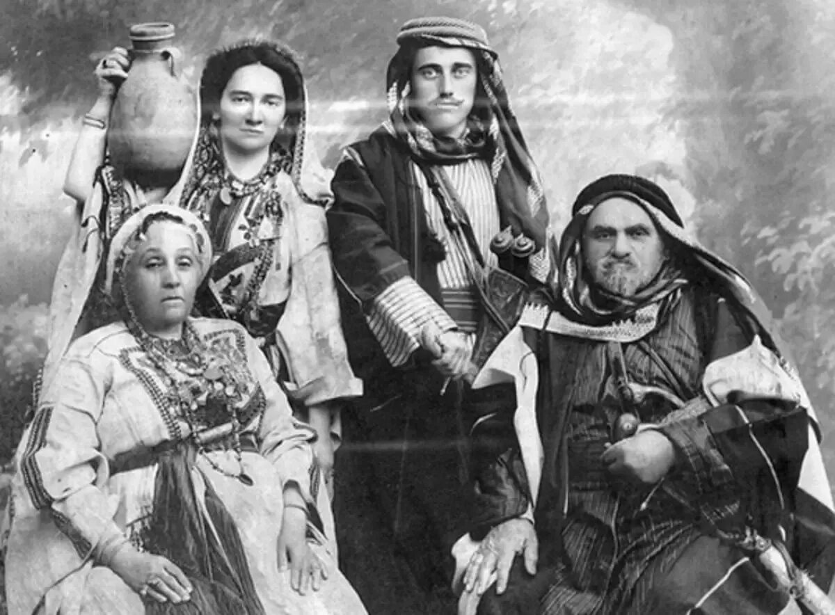 Опал короит. Отвар дубовой коры. Флюорит плавиковый шпат. Короим. Коннектор для шланга d 1/2", inbloom 160-028.