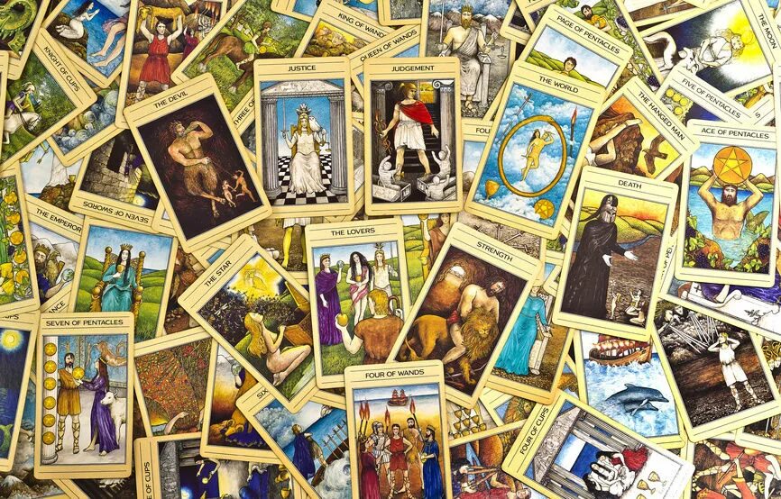 Гороскоп близнецы карты таро. Таро easy tarot cards. карты таро визитка. карты таро по знакам зодиака. летающие карты таро.