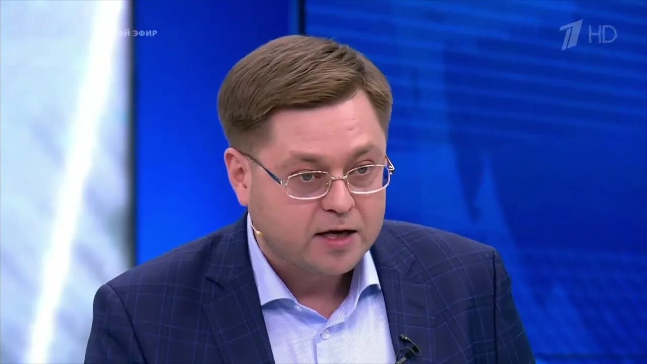 Политологи 1 канал. Политологи 1 канал. Политологи первого канала. Политологи первого канала эксперты. 60 минут политологи.