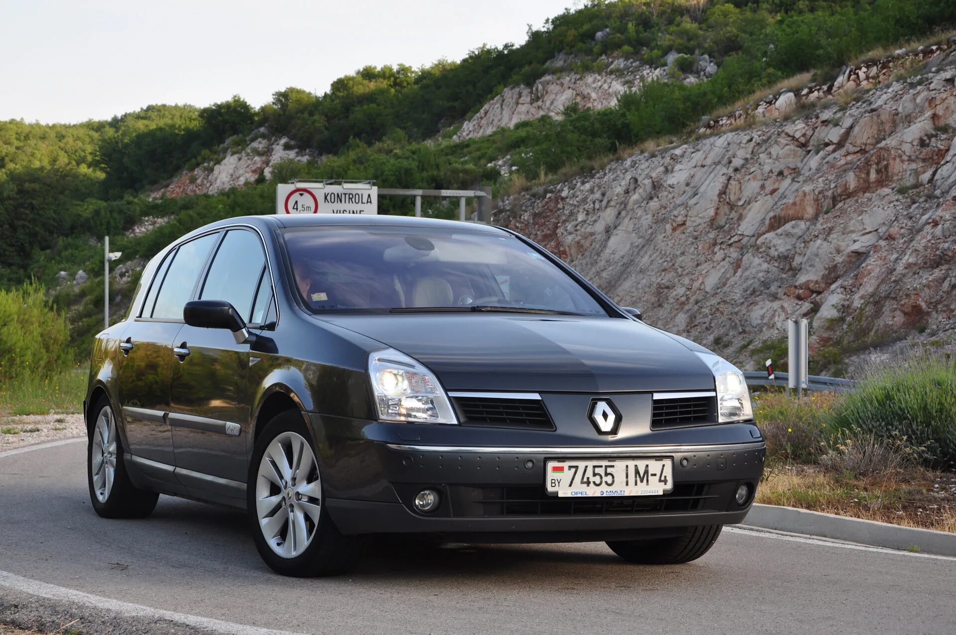 Renault satis. Renault vel satis. Рено вел Сатис 2. Renault vel satis 2.0 бензин. Renault vel satis Elia.