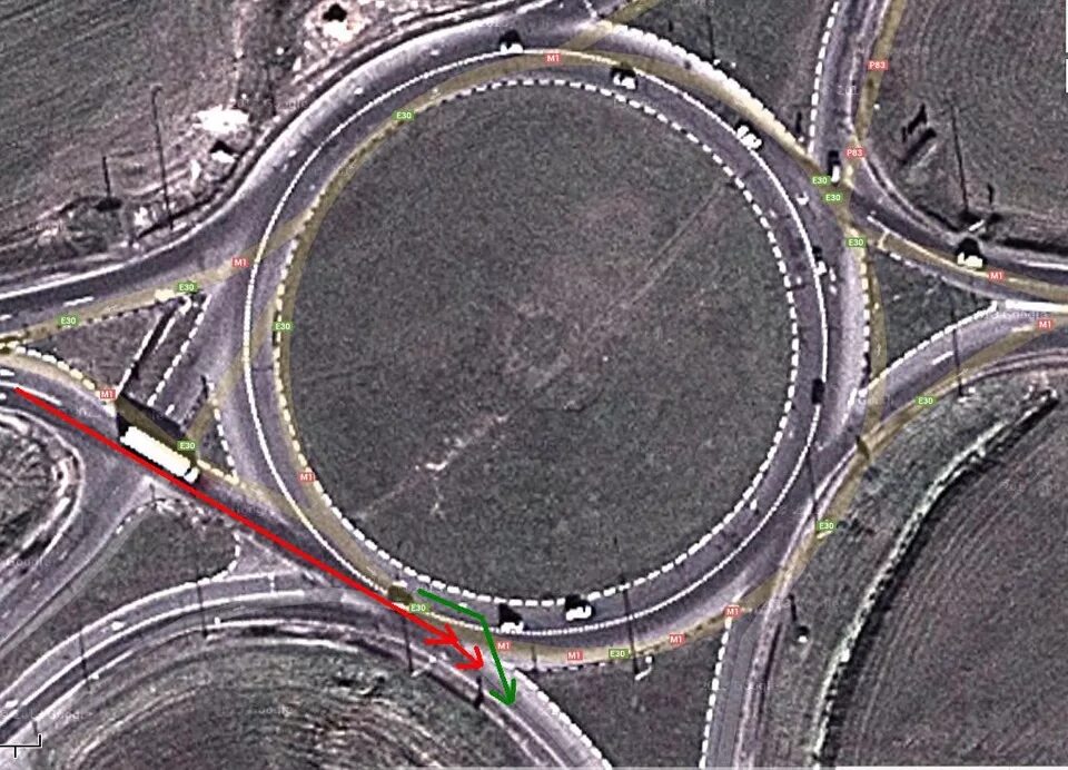 Кольцо брест. Эстакада брест. Варшавское кольцо. Авария на круговом движении. Бульвар шевченко 6 брест.