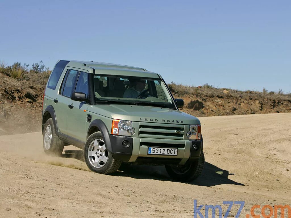 Балу дискавери. Land Rover Discovery 3 2004. Ленд Ровер Дискавери 3 2005. Land Rover Discovery 2005. Land Rover Discovery lr3 2005.