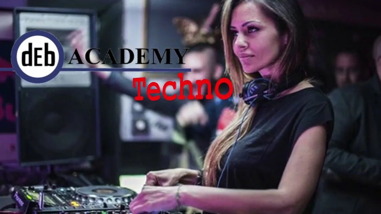 De luca музыка. Диджей deborah de luca. De luca музыка. Dj итальянки. Deborah de luca 2023 techno music 2023.
