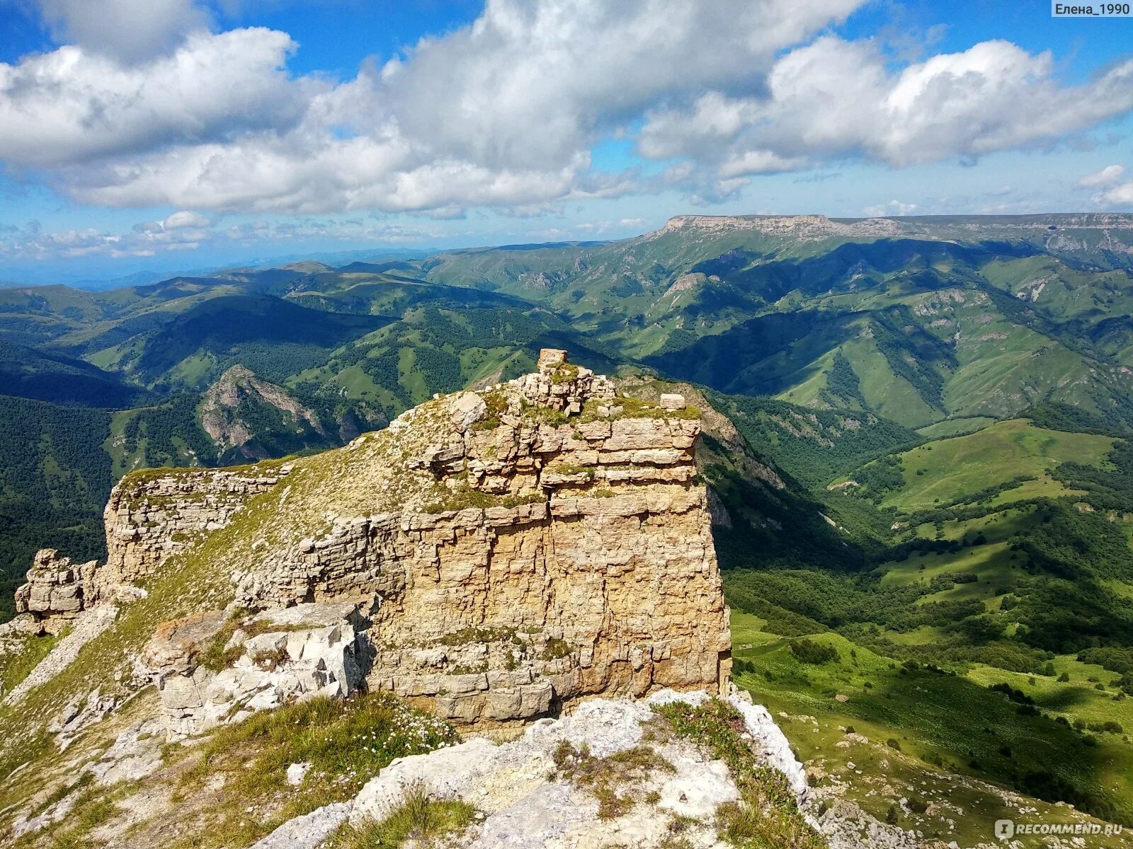 Погода бермамыт. Кисловодск гора Бермамыт. Каньон плато Бермамыт. Кисловодск ущелье Бермамыт. Район Бермамыт в Кисловодске.