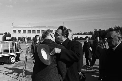 1965 год