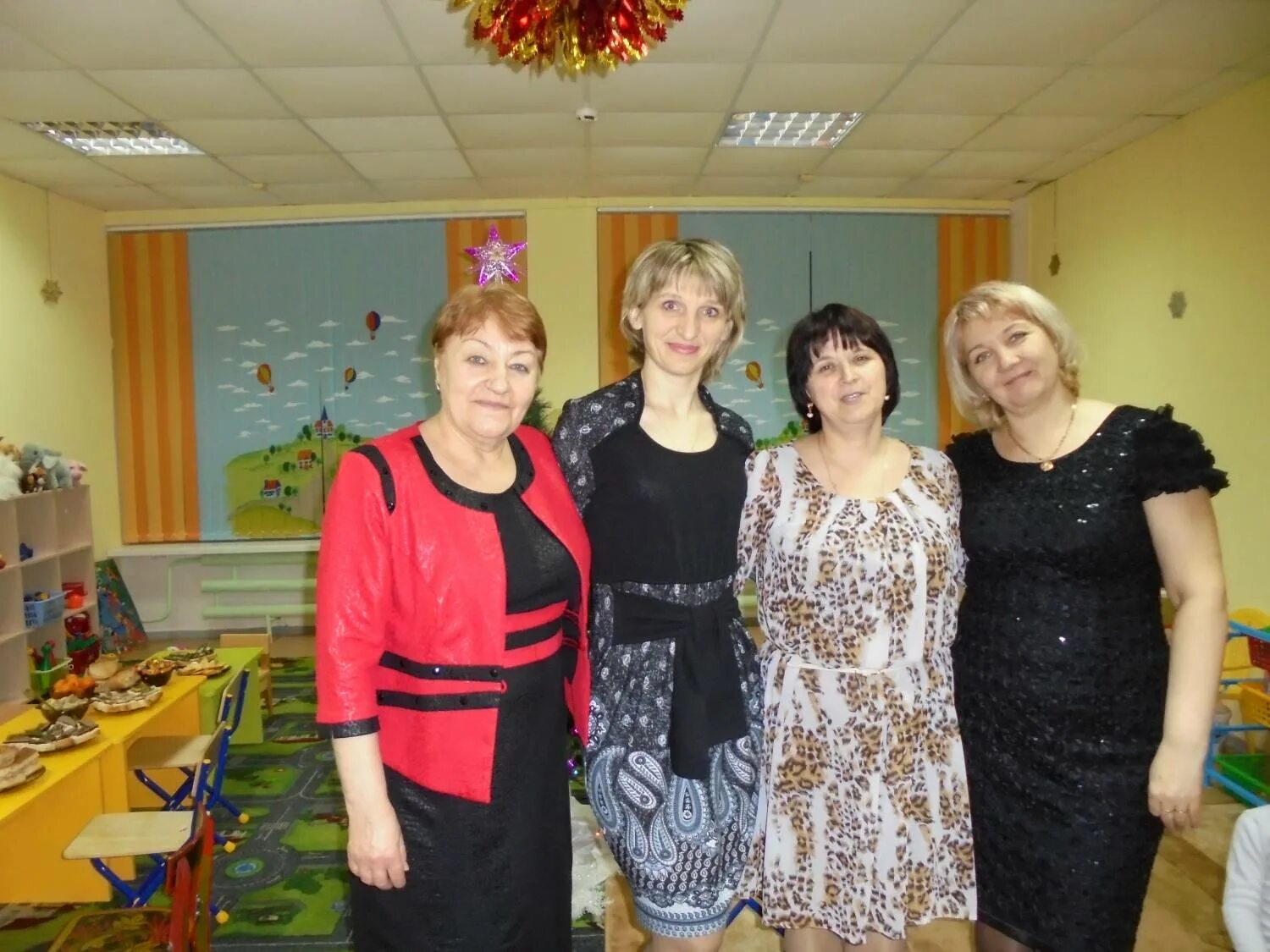 заведующий детским садом. детский сад теремок новокуйбышевск 2016. заведующая садика теремок. теремок заведующая. детский сад теремок сысерть.