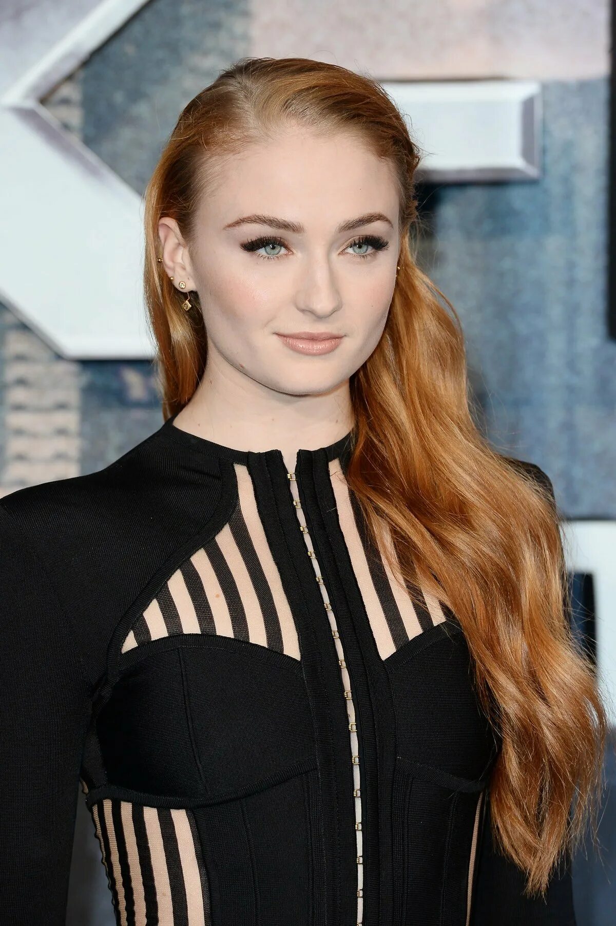 Софи тёрнер. Софи Тернер (Sophie Turner). Софи тёрнер 2023. Санса Старк актриса.