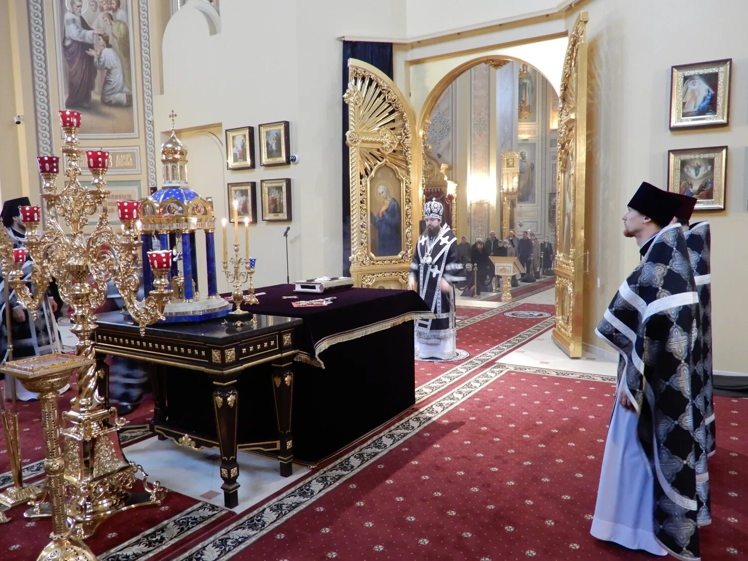 Литургия в великую среду