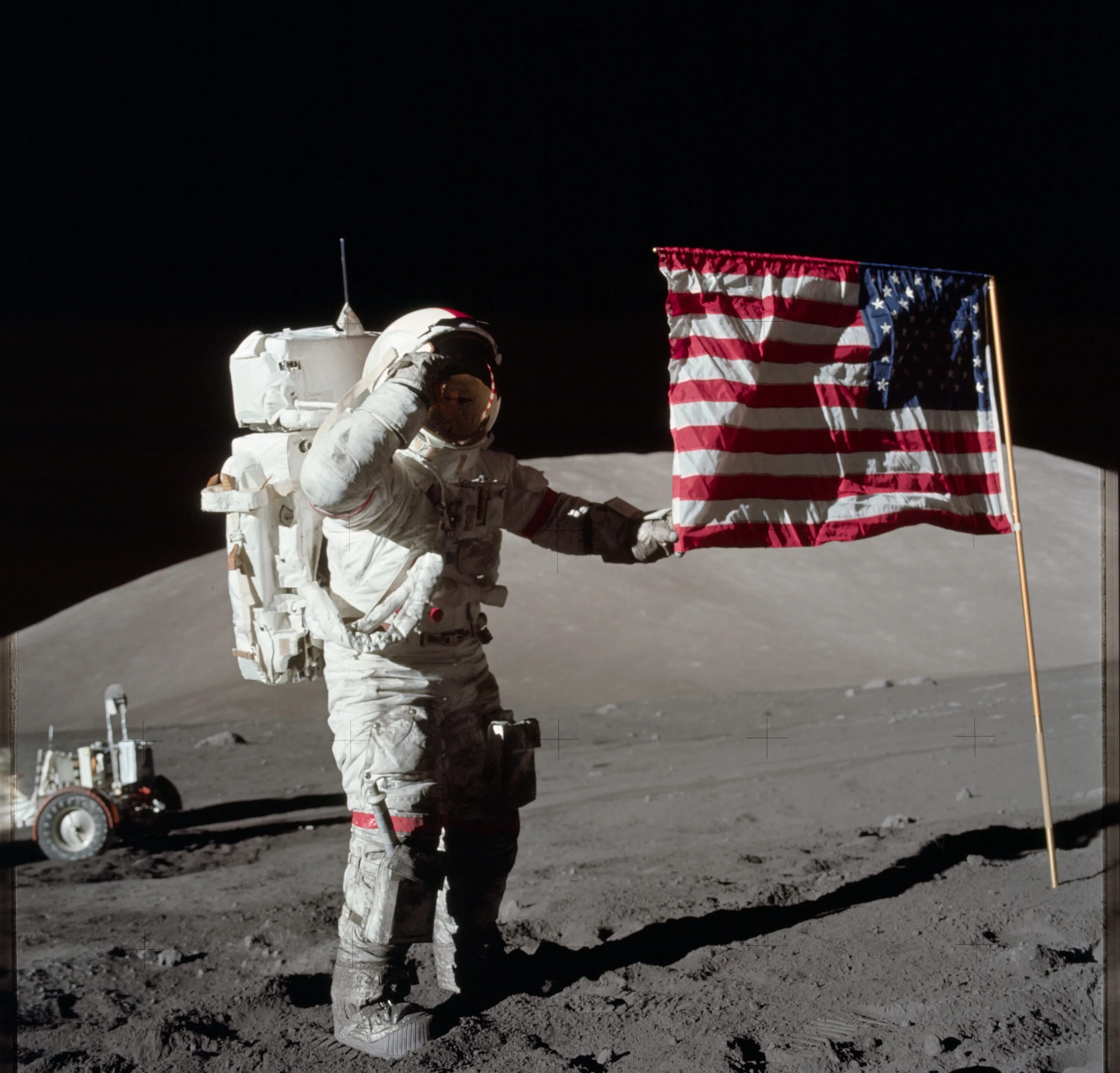 Высаживались ли на луну. Аполлон 17 Юджин Сернан. Человек на Луне Аполлон 11. Миссия Аполлон 17. Юджин Сернан на Луне.
