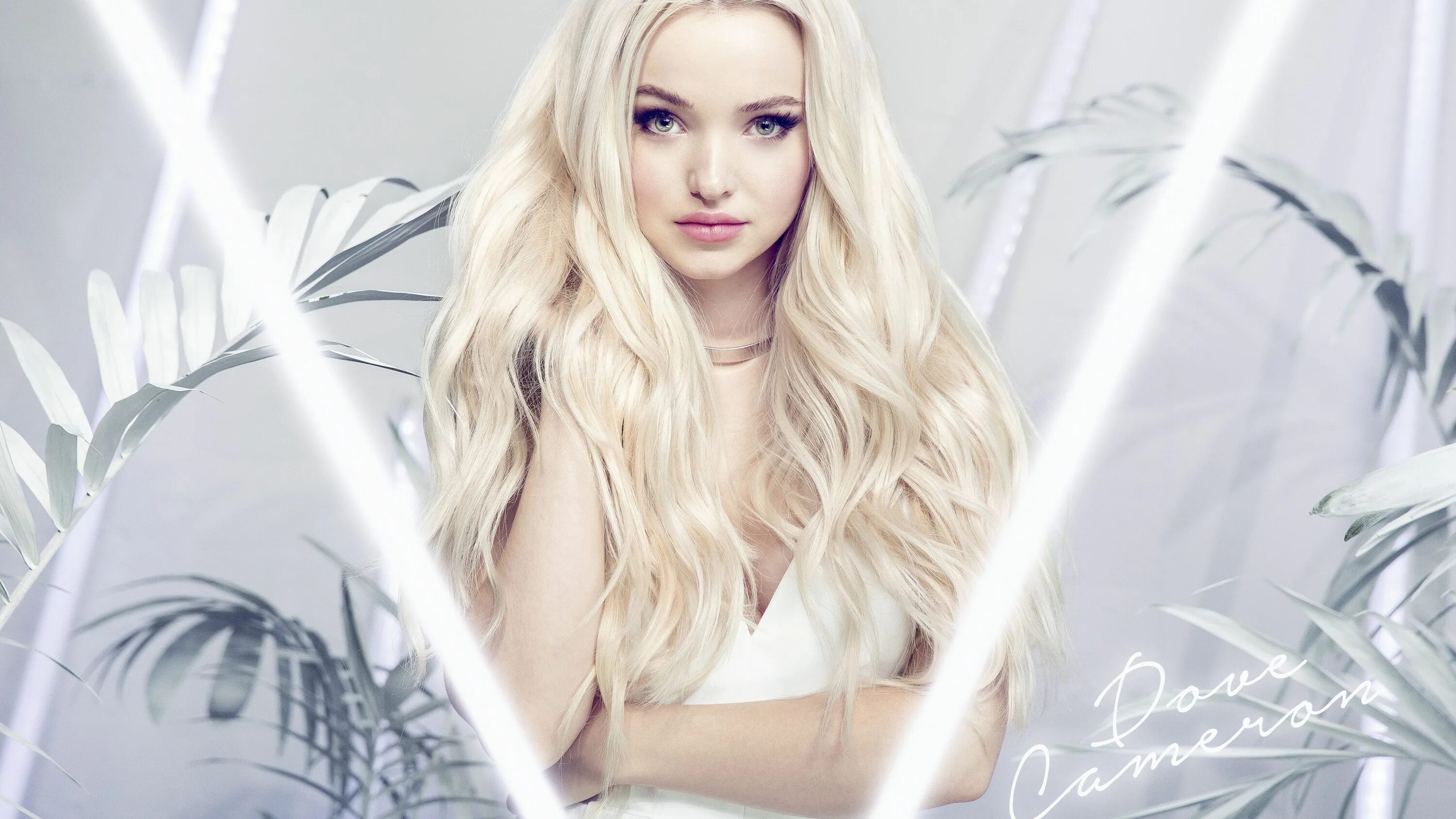 Дав Кэмерон. Дав Кэмерон фотосессии. Блондинка dove Cameron. Дав Кэмерон волосы