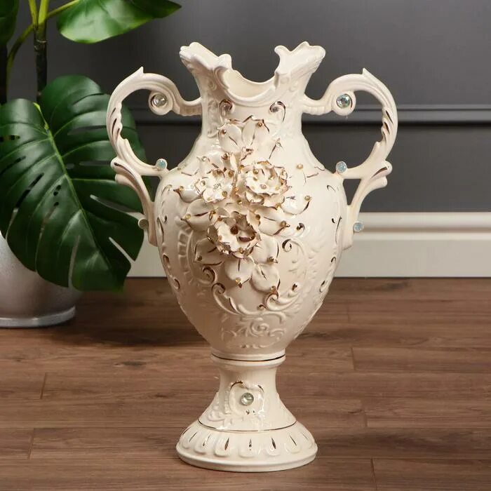 Купить вазу в могилеве. Ваза напольная Астория белая. Ваза напольная Астория. Ваза напольная Флорена белая лепка 70 см. Керамические напольные вазы.